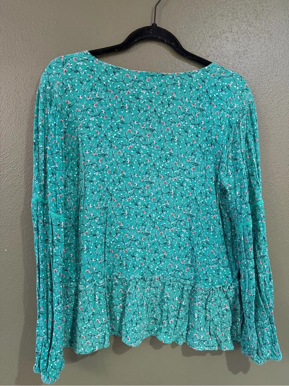 Pleione Green Floral Ruffle-Hem Tunic